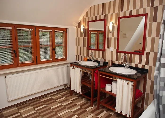 Der Fuchsbau 펜션 *